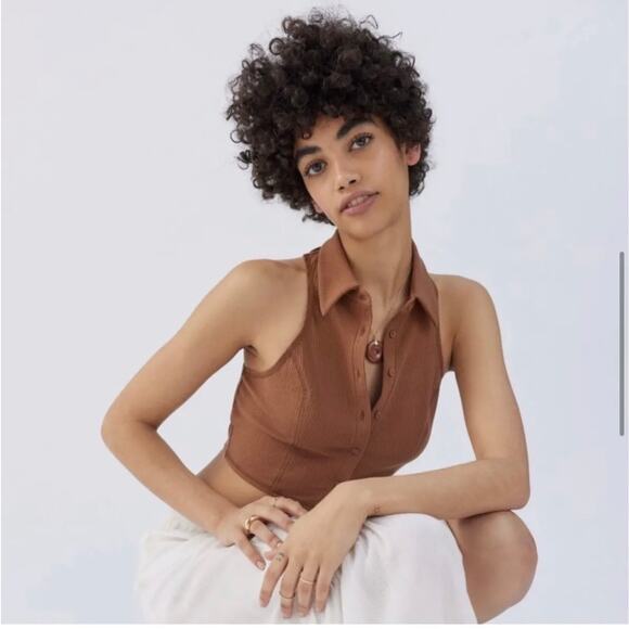 Urban Outfitters Brown Sleeveless Collared Blouse - Picture 11 of 11